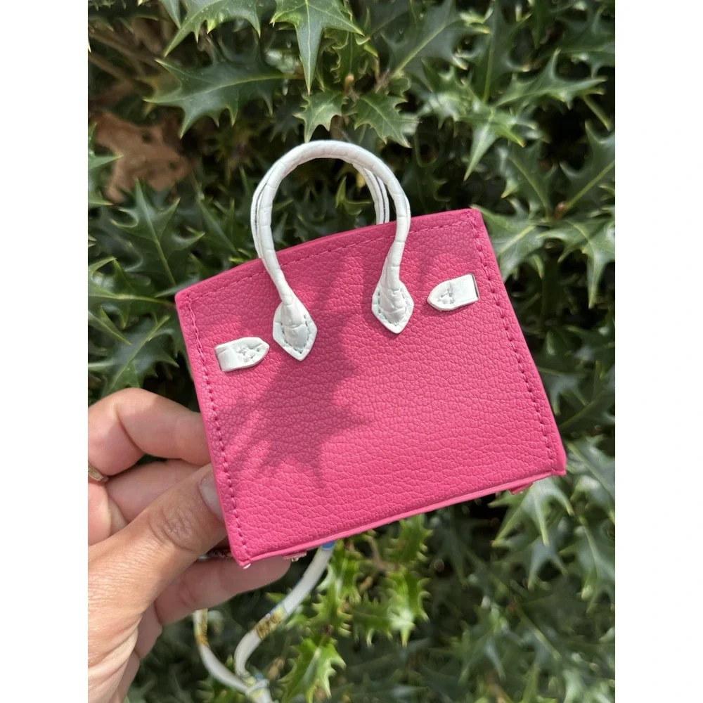 Faux Leather Keychain Key Ring Car Bag Holder Ear Headset Earphone Earbuds Gift